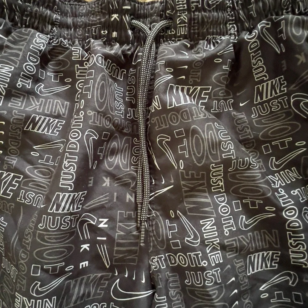 Nike Just Do‎ It All Over Print Black Swim Trunks Shorts Men's Sz XL 5